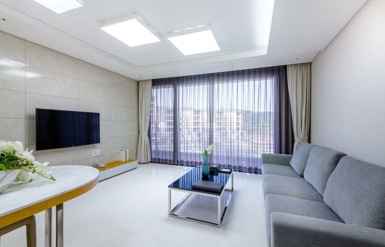 Hotel Seaside Arden Seogwipo Zewnętrze zdjęcie