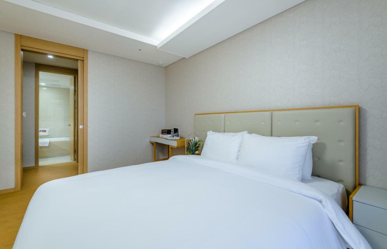 Hotel Seaside Arden Seogwipo Zewnętrze zdjęcie
