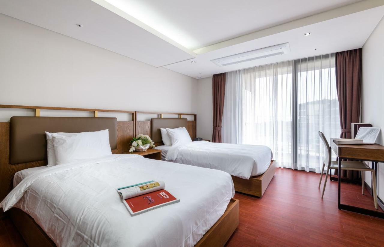 Hotel Seaside Arden Seogwipo Zewnętrze zdjęcie