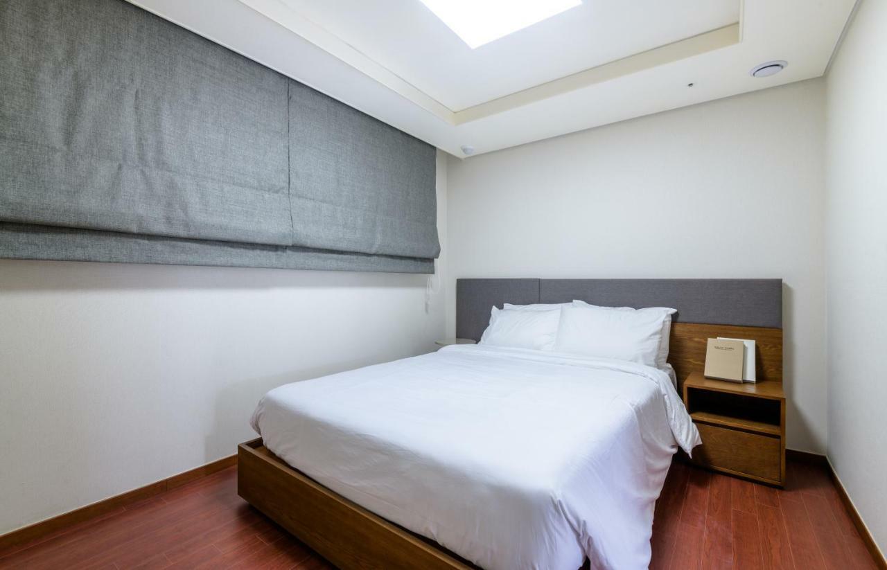 Hotel Seaside Arden Seogwipo Zewnętrze zdjęcie