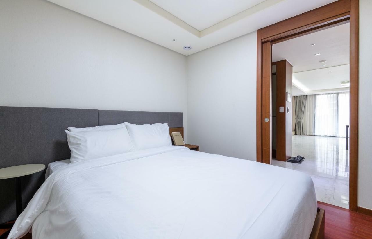 Hotel Seaside Arden Seogwipo Zewnętrze zdjęcie