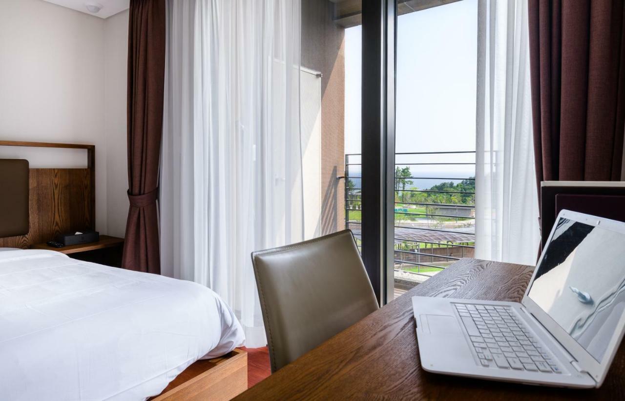 Hotel Seaside Arden Seogwipo Zewnętrze zdjęcie