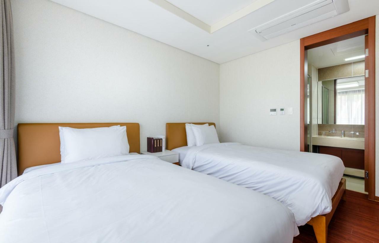 Hotel Seaside Arden Seogwipo Zewnętrze zdjęcie